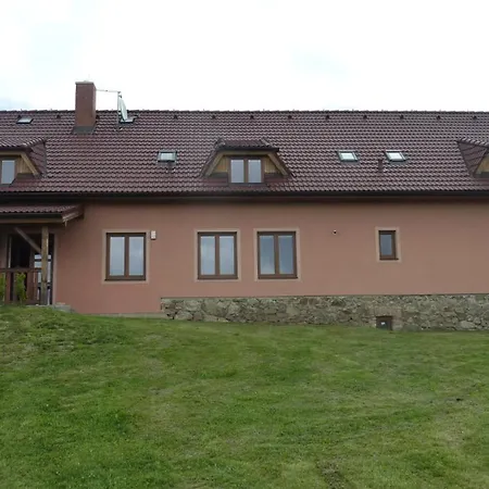 Slavka Guest house Tremosnice