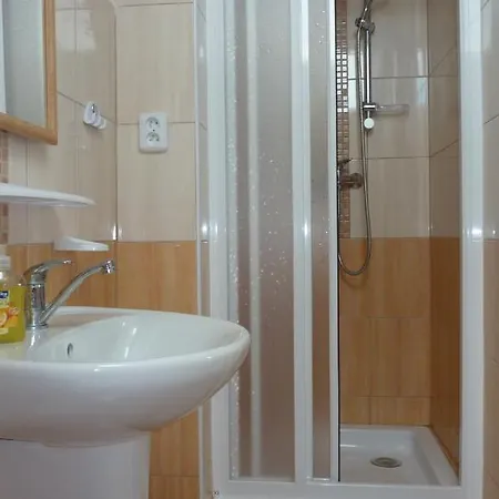 Guest house Slavka Tremosnice