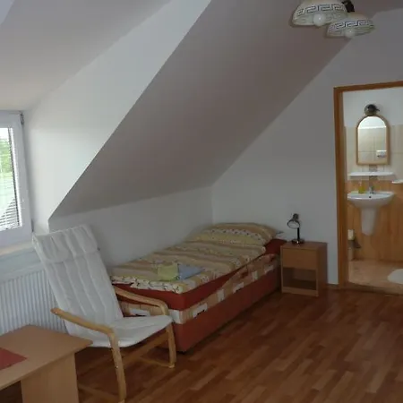 Slavka Guest house Tremosnice